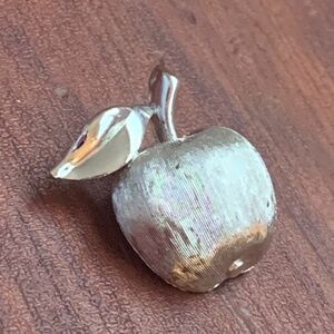 Trifari Vintage Brushed Silver Tone Apple Brooch Hat Lapel Pin Gift for Teacher